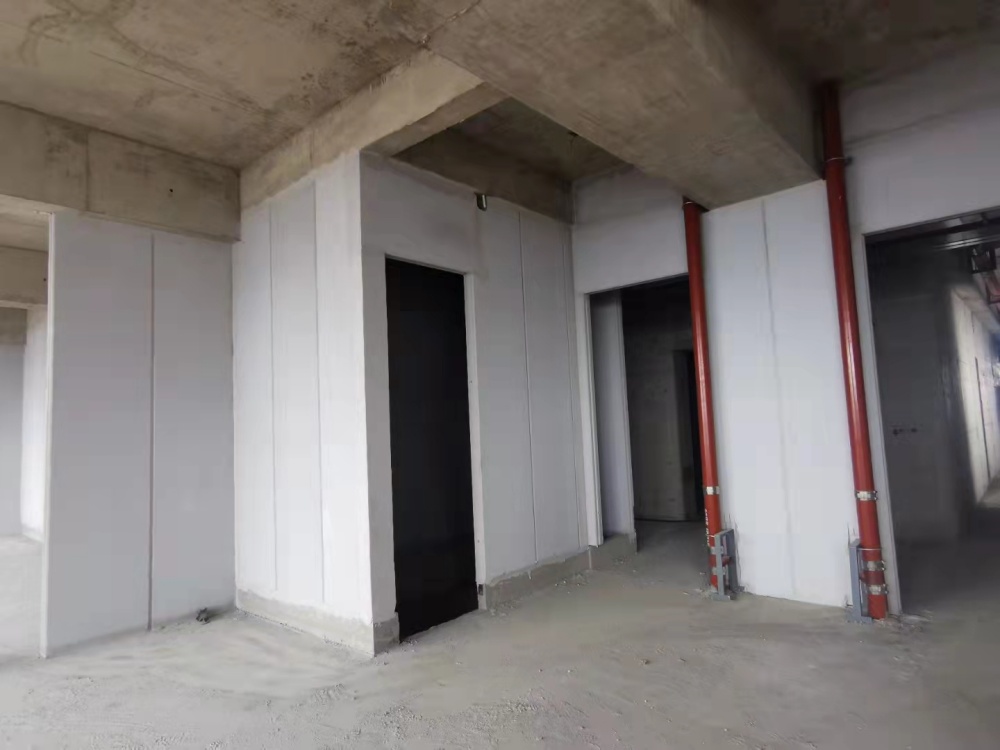 alc隔墻板是否容易進行切割和定制？